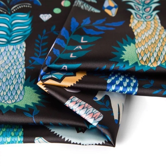 Healing Hamsa Hands Evil Eye Silk Scarf - Picture 4 of 5